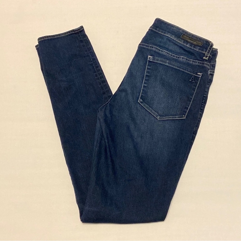 Articles Of Society Skinny Jeans 28